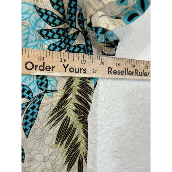 Amber Sun Hawaiian Shirt Size S Beige Floral Silk Short Sleeve Button Up - Picture 6 of 8